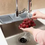 Kitchen Sink Silicone Splash Guard - Image 8