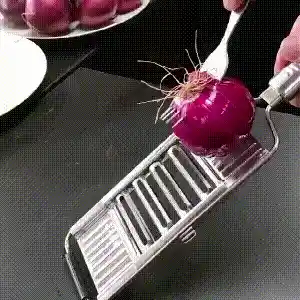 Interchangeable blades