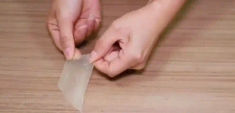 Residue-free removal of tape