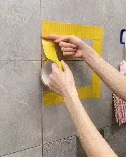 Easy application of double-sided tape